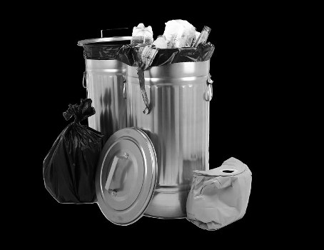 Efficient clearance services for homes and offices